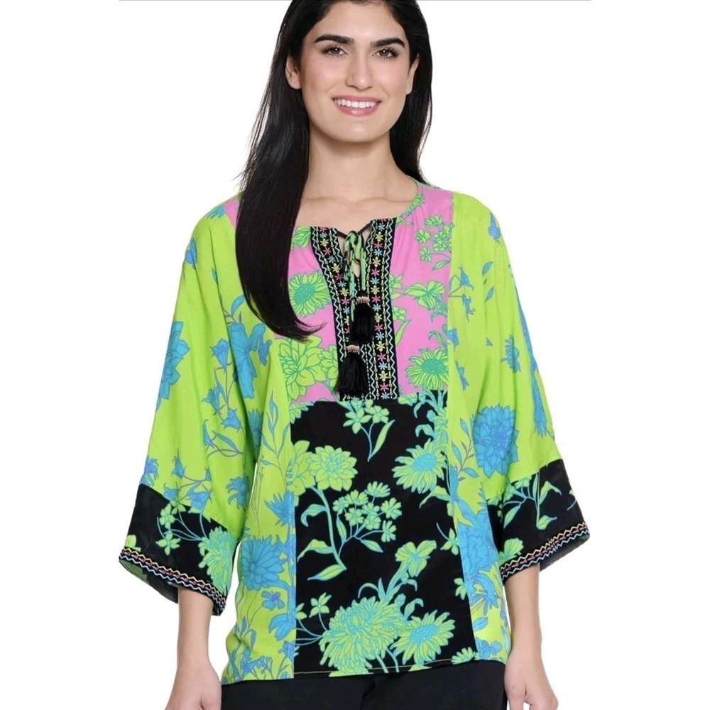 New John Mark Embroidered Top Sz S Floral Bell Sleeve Tunic Shirt Blouse Boho